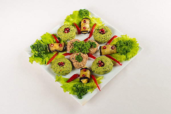 포토 JPG 해외이미지 접시 음식 잎 마늘 요리 씨앗 사람없음 식당 저녁식사 샐러드 튀김 신선 조미료 수프 향신료 메뉴 유기농 석류 후추 핸드메이드 해외202004 해외포토 식물 식기 웰빙 채소 과일 상점 식사 향미료 파일형식 이미지허브