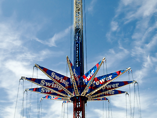 포토 JPG 해외이미지 전통 공원 포즈 모션 놀이 하늘 휴가 휴식 이벤트 사람없음 파란색 빛 축제 놀람 활발 기쁨 장비 오픈 바퀴 원형 승차 큼 속도 그네 회전목마 거인 공평 되감기 해외202004 해외포토 도형 공공시설 감정 컬러 컨셉 표정 놀이기구 크기 파일형식 이미지허브
