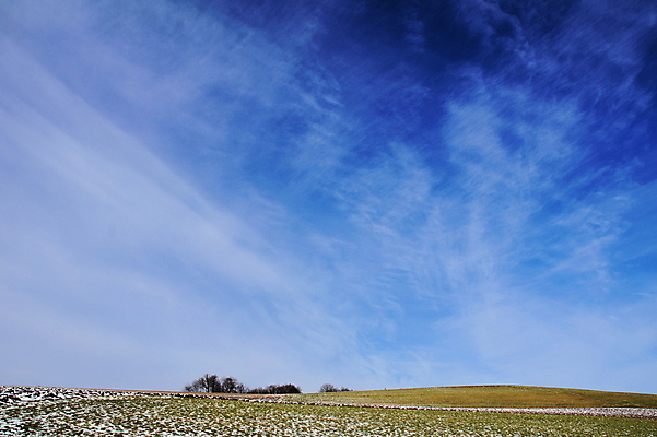 포토 JPG 해외이미지 구름 계절 백그라운드 밭 하늘 날씨 사람없음 파란색 흰색 수평선 해외202004 해외포토 자연요소 컬러 농업 파일형식 이미지허브