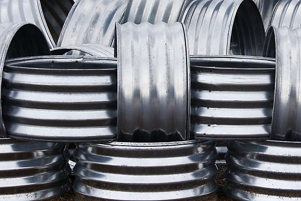 포토 JPG 해외이미지 사람없음 쌓기 금속 반지 모닥불 철강 해외202004 해외포토 장신구 모션 재질 불 파일형식 이미지허브