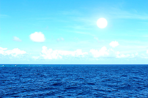 포토 JPG 해외이미지 호수 물결 파도 바다 백그라운드 패턴 자연 벽지 하늘 표면 파노라마 사람없음 물 파란색 빛 수중 침묵 아래 그리스 내추럴 깊이 수평선 해외202004 해외포토 자연요소 유럽 컬러 무늬 촬영기법 소리 방향 생태계 위치 파일형식 이미지허브