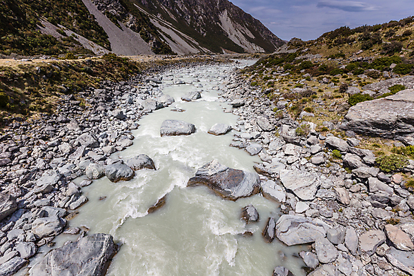 포토 JPG 해외이미지 구름 공원 호수 섬 여행 자연 하늘 새로움 산 파노라마 요리 풍경 사람없음 물 강 계곡 얼음 하이킹 추위 탐험 개울 언덕 빙하 알프스 남쪽 내추럴 선로 웅장함 전국 절정 해외202004 해외포토 자연요소 공공시설 유럽 컨셉 레저 촬영기법 방향 생태계 파일형식 이미지허브