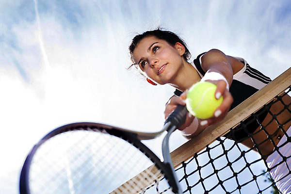 포토 JPG 해외이미지 라이프스타일 여자 스포츠 오렌지 공 하늘 휴식 한명 사람 야외 여름 세트 운동 경쟁 테니스 게임 흰색 라켓 그물 클럽 서빙 법정 토너먼트 플레이어 해외202004 해외포토 1 계절 스포츠용품 컬러 컨셉 과일 놀이 건강 생활 구기 파일형식 이미지허브