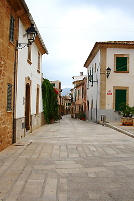 포토 JPG 해외이미지 섬 휴가 거리 사람없음 역사 스페인 지중해 타운 옛날 해외202004 해외포토 유럽 바다 도시 파일형식 이미지허브