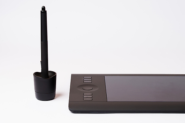 포토 JPG 해외이미지 직업 1 디자인 여행 일러스트 비즈니스 통신 학교 탁자 미술 사람없음 그래픽 컴퓨터 태블릿 알약 연필 펜 3D 디지털 검은색 쪽지 공백 장비 자유 공구 업무 네트워크 닫기 쥐 책상 흰배경 그림 패드 고립 해외202004 해외포토 교육 컬러 가구 백그라운드 컨셉 모션 문화예술 학용품 전자제품 스마트기기 필기구 약 흰색 도구 작업 설치류 디지털합성 파일형식 이미지허브