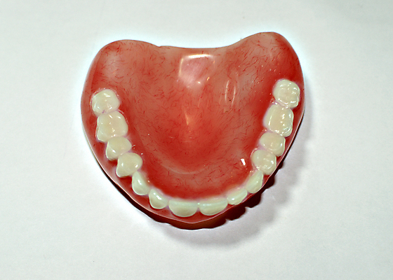 포토 JPG 해외이미지 치과 사람없음 금속 입 기술자 실험실 치아 치과의사 틀니 고립 보철 해외202004 해외포토 직업 재질 병원 실험 신체부위 의사 소화기관 파일형식 이미지허브