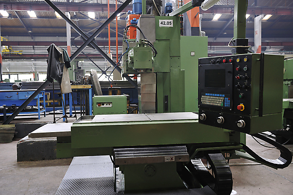 포토 JPG 해외이미지 산업 비즈니스 공장 실내 사람없음 기계 장비 해외202004 해외포토 공업 내부 파일형식 이미지허브