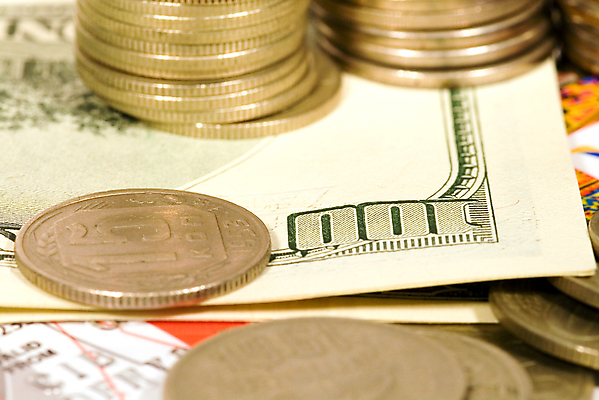 포토 JPG 해외이미지 백그라운드 돈 비즈니스 전등 사람없음 초록색 금융 쇼핑 노란색 달러 신용카드 변화 플라스틱 서비스 질감 결제 전자상거래 인출 해외202004 해외포토 컬러 컨셉 재질 조명 경제 재산 파일형식 이미지허브