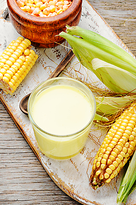 포토 JPG 해외이미지 식물 계절 음료 음식 다이어트 채소 모션 도마 건강 옥수수 사람없음 노란색 우유 머그컵 수확 시골 신선 액체 황금 떨어짐 낟알 시리얼 묘사 유기농 냅킨 알맹이 날것 생식 숙성 이국적 채식주의자 해외202004 해외포토 웰빙 컬러 컨셉 농업 주방용품 유제품 곡류 컵 채식 파일형식 이미지허브