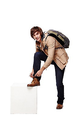 포토 JPG 스튜디오촬영 전신 서양인 외국인 백인 해외기획촬영 남자 2013년태국 배낭 모션 실내 아웃도어 한명 서기 웃음 사람 20대 성인 옆모습 열정 신발끈 신발끈묶기 남자만 남자한명만 성인남자만 청년만 청년남자만 청년남자한명만 성인한명만 성인남자한명만 성인만 국내포토 1 감정 뷰포인트 가방 표정 인종 청년 내부 묶기 파일형식