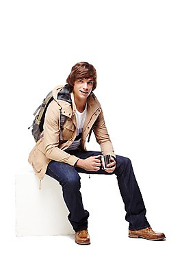 포토 JPG 스튜디오촬영 전신 서양인 외국인 백인 해외기획촬영 남자 2013년태국 배낭 모션 휴식 실내 아웃도어 한명 웃음 들기 사람 앉기 20대 성인 컵 열정 남자만 남자한명만 성인남자만 청년만 청년남자만 청년남자한명만 성인한명만 성인남자한명만 성인만 국내포토 1 식기 감정 컨셉 가방 표정 인종 청년 내부 파일형식