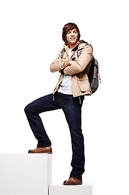 포토 JPG 스튜디오촬영 전신 서양인 외국인 백인 해외기획촬영 남자 2013년태국 배낭 모션 실내 아웃도어 한명 서기 웃음 사람 20대 성인 걷기 팔짱 오르기 열정 남자만 남자한명만 성인남자만 청년만 청년남자만 청년남자한명만 성인한명만 성인남자한명만 성인만 국내포토 1 감정 가방 표정 인종 청년 내부 파일형식