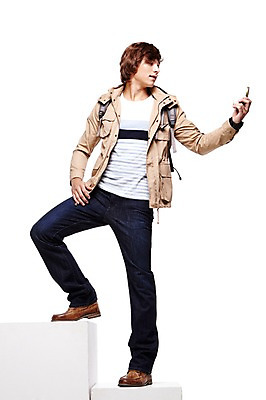 포토 JPG 스튜디오촬영 전신 서양인 외국인 백인 해외기획촬영 남자 2013년태국 모션 실내 아웃도어 한명 서기 들기 사람 20대 성인 걷기 나침반 오르기 열정 남자만 남자한명만 성인남자만 청년만 청년남자만 청년남자한명만 성인한명만 성인남자한명만 성인만 국내포토 1 감정 인종 청년 내부 파일형식