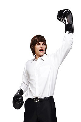 포토 JPG 스튜디오촬영 서양인 외국인 백인 해외기획촬영 남자 스포츠 2013년태국 비즈니스 모션 실내 한명 사람 정장 상반신 20대 성인 앞모습 손들기 권투 글러브 우승 권투글러브 비즈니스맨 열정 남자만 남자한명만 성인남자만 청년만 청년남자만 청년남자한명만 성인한명만 성인남자한명만 성인만 국내포토 1 옷 감정 스포츠용품 뷰포인트 장갑 인종 청년 내부 격투기 최고 직장인 파일형식