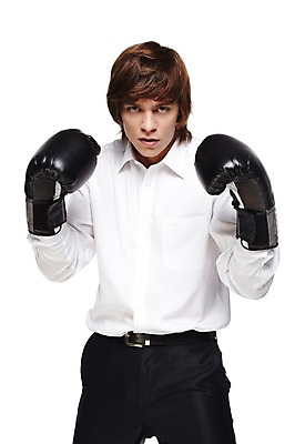 포토 JPG 스튜디오촬영 서양인 외국인 백인 해외기획촬영 남자 스포츠 2013년태국 비즈니스 모션 실내 한명 서기 사람 정장 상반신 20대 성인 앞모습 권투 글러브 권투글러브 비즈니스맨 열정 남자만 남자한명만 성인남자만 청년만 청년남자만 청년남자한명만 성인한명만 성인남자한명만 성인만 국내포토 1 옷 감정 스포츠용품 뷰포인트 장갑 인종 청년 내부 격투기 직장인 파일형식