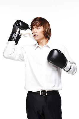 포토 JPG 스튜디오촬영 서양인 외국인 백인 해외기획촬영 남자 스포츠 2013년태국 비즈니스 모션 실내 한명 서기 사람 정장 상반신 20대 성인 앞모습 수건 권투 글러브 권투글러브 비즈니스맨 땀 열정 남자만 남자한명만 성인남자만 청년만 청년남자만 청년남자한명만 성인한명만 성인남자한명만 성인만 국내포토 1 옷 감정 스포츠용품 뷰포인트 장갑 인종 청년 내부 위생용품 격투기 직장인 파일형식