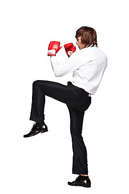 포토 JPG 스튜디오촬영 전신 서양인 외국인 백인 해외기획촬영 남자 스포츠 2013년태국 비즈니스 모션 실내 한명 서기 사람 정장 20대 성인 옆모습 권투 글러브 권투글러브 비즈니스맨 킥 열정 남자만 남자한명만 성인남자만 청년만 청년남자만 청년남자한명만 성인한명만 성인남자한명만 성인만 국내포토 1 옷 감정 스포츠용품 뷰포인트 장갑 인종 청년 내부 격투기 직장인 파일형식