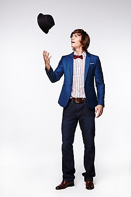 포토 JPG 스튜디오촬영 전신 서양인 외국인 백인 해외기획촬영 모자 패션 남자 2013년태국 비즈니스 모션 실내 한명 서기 사람 20대 성인 앞모습 캐주얼 비즈니스맨 남자만 남자한명만 성인남자만 청년만 청년남자만 청년남자한명만 성인한명만 성인남자한명만 성인만 국내포토 1 잡화 옷 뷰포인트 인종 청년 내부 직장인 파일형식