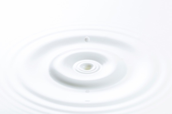 포토 JPG 스튜디오촬영 백그라운드 컨셉 실내 순간포착 사람없음 우유 물방울 액체 떨어짐 액체표현 국내포토 유제품 촬영기법 내부 파일형식