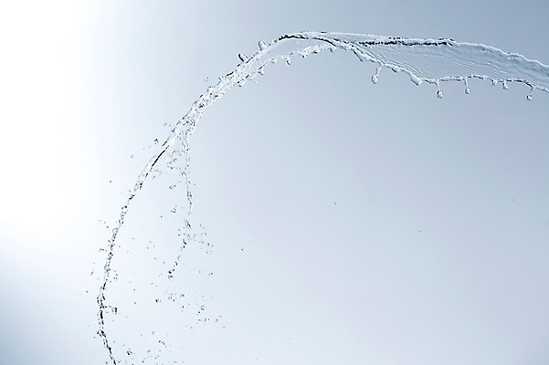 포토 JPG 스튜디오촬영 백그라운드 컨셉 물줄기 실내 순간포착 사람없음 물방울 액체 떨어짐 액체표현 국내포토 촬영기법 내부 물 파일형식