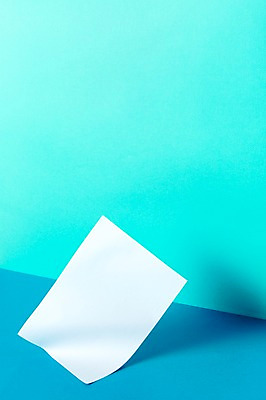 포토 JPG 스튜디오촬영 종이 백그라운드 컨셉 탁자 실내 순간포착 사람없음 떨어짐 오브젝트 국내포토 가구 촬영기법 내부 파일형식