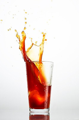 포토 JPG 스튜디오촬영 커피 음료 백그라운드 컨셉 잔 실내 순간포착 사람없음 얼음 액체 떨어짐 액체표현 아이스커피 국내포토 자연요소 식기 촬영기법 내부 파일형식