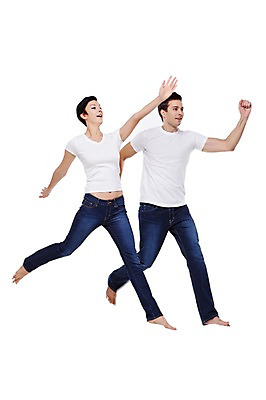 포토 JPG 스튜디오촬영 전신 서양인 외국인 백인 해외기획촬영 커플 여자 남자 행복 2013년태국 모션 함께함 실내 사랑 사람 성인 두명 30대 점프 다정 장년만 성인만 국내포토 감정 컨셉 관계 인종 내부 장년 파일형식