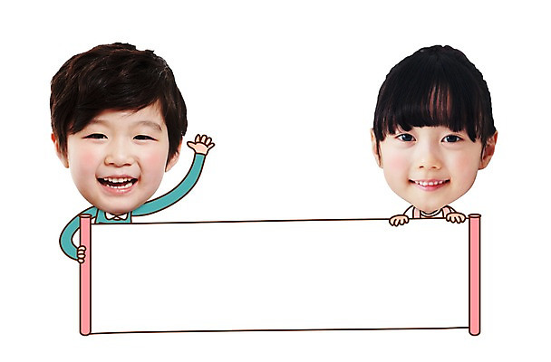 PSD 편집이미지 캐릭터 여자 남자 종이 어린이 포토일러 프레임 서기 미소 사람 동양인 소녀 소년 상반신 두명 한국인 두루마리 합성 인물미니어처 광고편집 SD캐릭터 어린이만 이미지편집 모션 표정 인종 미니어처 파일형식