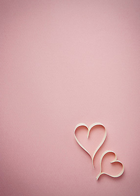 포토 JPG 스튜디오촬영 모양 종이 분홍색 컬러 배경화면 백그라운드 실내 사람없음 하트 페이퍼아트 오브젝트 종이공예 국내포토 내부 공예 파일형식