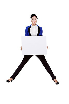 포토 JPG 스튜디오촬영 전신 서양인 외국인 백인 해외기획촬영 배너 여자 2013년태국 비즈니스 모션 사각프레임 광고판 실내 한명 미소 들기 사람 정장 청년 성인 앞모습 30대 달리기 점프 활발 직장인 비즈니스우먼 다리벌리기 알림 활기 여자만 여자한명만 성인여자만 성인만 국내포토 직업 1 옷 뷰포인트 컨셉 프레임 알림판 표정 인종 내부 장년 사각형 판 파일형식