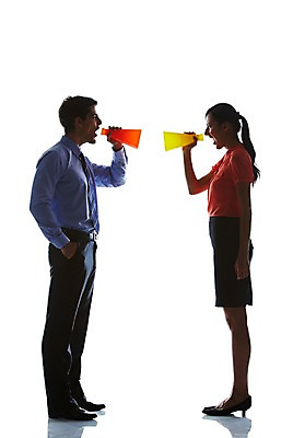 포토 JPG 스튜디오촬영 전신 서양인 외국인 백인 해외기획촬영 여자 남자 실루엣 2013년태국 비즈니스 모션 실내 말하기 서기 사람 정장 20대 청년 성인 두명 옆모습 확성기 직장인 비즈니스맨 비즈니스우먼 역광 청년만 성인만 국내포토 직업 옷 뷰포인트 촬영기법 인종 내부 파일형식