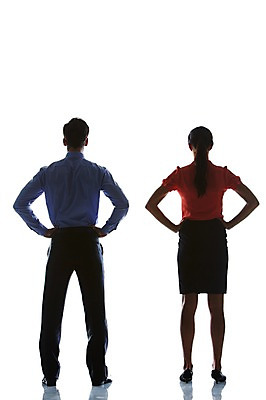 포토 JPG 스튜디오촬영 전신 서양인 외국인 백인 해외기획촬영 여자 남자 실루엣 2013년태국 허리손 비즈니스 모션 실내 서기 사람 정장 20대 청년 성인 두명 뒷모습 직장인 비즈니스맨 비즈니스우먼 역광 청년만 성인만 국내포토 직업 옷 뷰포인트 포즈 촬영기법 인종 내부 파일형식