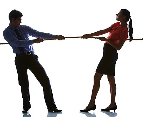 포토 JPG 스튜디오촬영 전신 서양인 외국인 백인 해외기획촬영 여자 남자 실루엣 줄 2013년태국 비즈니스 모션 실내 서기 사람 정장 20대 청년 성인 두명 옆모습 직장인 비즈니스맨 비즈니스우먼 당기기 역광 줄다리기 청년만 성인만 국내포토 직업 옷 뷰포인트 놀이 촬영기법 인종 내부 파일형식