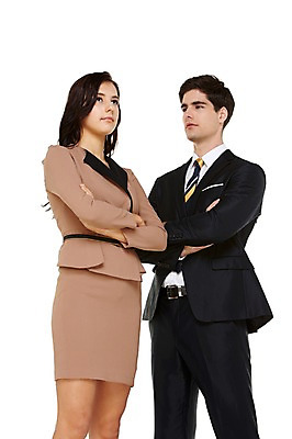 포토 JPG 스튜디오촬영 서양인 외국인 백인 해외기획촬영 여자 남자 행복 2013년태국 비즈니스 모션 함께함 실내 서기 사람 정장 손짓 상반신 20대 청년 성인 두명 앞모습 팔짱 다정 직장인 비즈니스맨 비즈니스우먼 청년만 성인만 국내포토 직업 옷 감정 뷰포인트 컨셉 인종 내부 파일형식