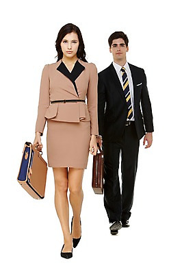 포토 JPG 스튜디오촬영 전신 서양인 외국인 백인 해외기획촬영 여자 남자 행복 2013년태국 서류가방 비즈니스 모션 함께함 실내 들기 사람 정장 20대 청년 성인 두명 앞모습 걷기 다정 직장인 비즈니스맨 비즈니스우먼 청년만 성인만 국내포토 직업 옷 감정 뷰포인트 컨셉 가방 인종 내부 파일형식