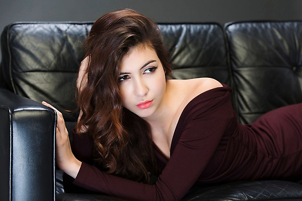 포토 JPG 스튜디오촬영 서양인 외국인 백인 해외기획촬영 우먼라이프 긴머리 원피스 여자 엎드리기 2013년태국 모션 실내 한명 사람 상반신 20대 성인 앞모습 소파 섹시 유혹 여자만 여자한명만 성인여자만 청년만 청년여자만 성인한명만 청년여자한명만 성인여자한명만 성인만 국내포토 1 라이프스타일 헤어스타일 옷 뷰포인트 컨셉 의자 인종 청년 내부 파일형식