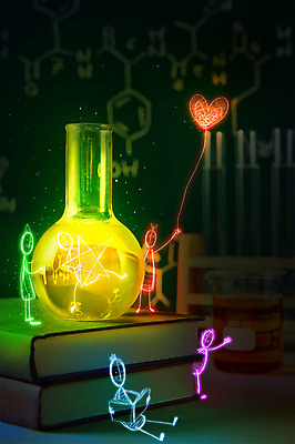 PSD 편집 편집이미지 교육 과학 백그라운드 상상 포토일러 실험 사람 여러명 빛 광선 플라스크 합성 네온 라이트페인팅 네온아트 이미지편집 다수 페인팅 실험기구 파일형식