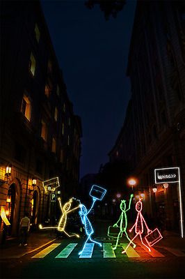 PSD 편집 편집이미지 백그라운드 비즈니스 상상 포토일러 사람 여러명 빛 광선 횡단보도 퇴근 합성 네온 라이트페인팅 네온아트 이미지편집 다수 페인팅 보행로 출퇴근 파일형식