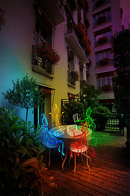 PSD 편집 편집이미지 백그라운드 비즈니스 상상 탁자 포토일러 회의 사람 여러명 빛 광선 업무 합성 네온 라이트페인팅 네온아트 이미지편집 가구 다수 페인팅 작업 파일형식