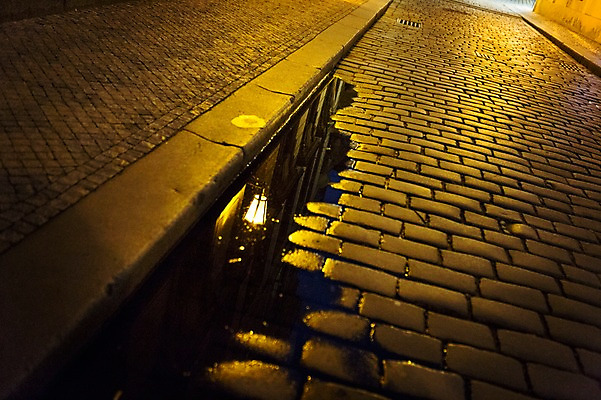 포토 JPG 길 사람없음 야외 물 보행로 야간 웅덩이 국내포토 자연요소 파일형식