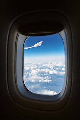 포토 JPG 구름 창문 하늘 비행기 실내 사람없음 비행 국내포토 자연요소 항공교통 대중교통 내부 파일형식