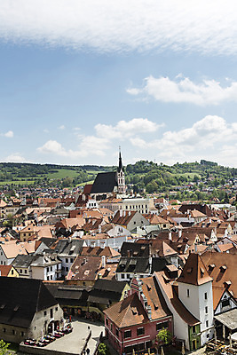 포토 JPG 주간 해외풍경 해외 유럽 유럽풍경 하늘 풍경 사람없음 야외 건물 체코 체스키크룸루프 국내포토 자연요소 건축물 나라 파일형식