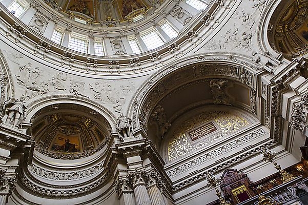포토 JPG 로우앵글 배경화면 독일 실내 사람없음 성당 베를린 베를린성당 국내포토 유럽 뷰포인트 종교건축 내부 파일형식