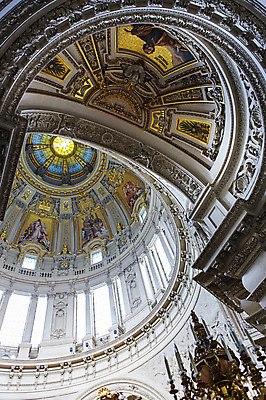 포토 JPG 로우앵글 독일 실내 사람없음 성당 베를린 베를린성당 국내포토 유럽 뷰포인트 종교건축 내부 파일형식