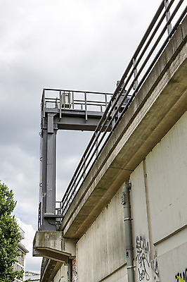 포토 JPG 주간 독일 사람없음 야외 베를린 가교 국내포토 자연요소 건축물 유럽 파일형식