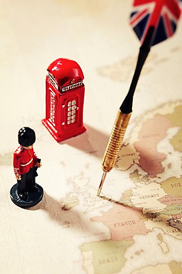 포토 JPG 스튜디오촬영 여행 세계지도 실내 사람없음 미니어처 다트 오브젝트 위치 국내포토 지도 내부 세계 모형 게임 파일형식