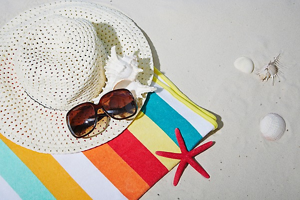 포토 JPG 스튜디오촬영 모자 여행 실내 사람없음 모래사장 선글라스 오브젝트 돗자리 국내포토 잡화 안경 바다 내부 파일형식