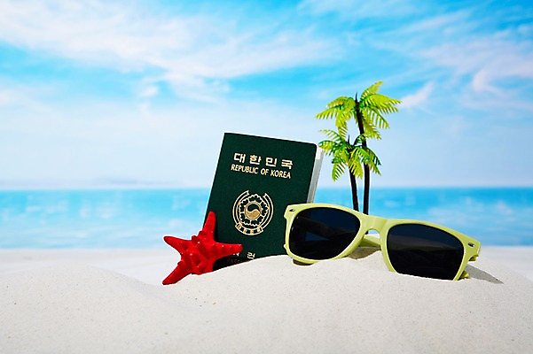 포토 JPG 주간 바다 여행 사람없음 야외 모래사장 선글라스 오브젝트 여권 국내포토 자연요소 안경 파일형식