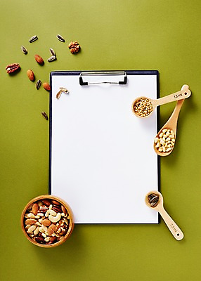 포토 JPG 종이 백그라운드 프레임 사람없음 숟가락 견과류 파일 땅콩 호두 아몬드 잣 캐슈넛 해바라기씨 국내포토 수저 씨앗 파일형식