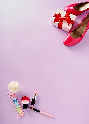 포토 JPG 리본 구두 분홍색 백그라운드 프레임 사람없음 선물상자 뷰티 화장품 립스틱 화장용품 붓 코사지 아이섀도 메이크업브러쉬 국내포토 컬러 신발 장신구 선물 상자 미용용품 파일형식